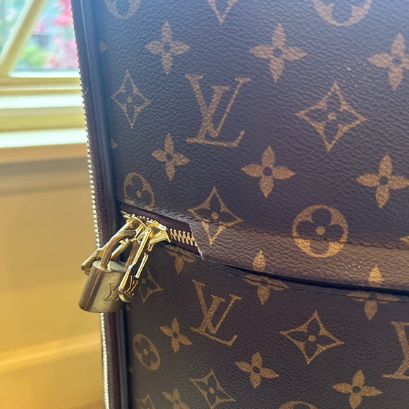 ❤️Louis Vuitton Pegase 70 Suitcase❤️Authentic & Wonderful! ❤️❤️❤️🥰 - Picture 5 of 16